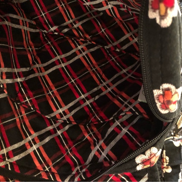 Beautiful Vera Bradley and Belle Taylor purses… just in time for everything! - Picture 3 of 12